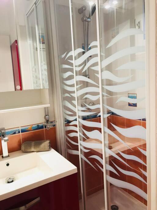 Apartament Terrasse De 30M2 Vue Mer Panoramique 1 Chambre Cavalaire-sur-Mer Zewnętrze zdjęcie