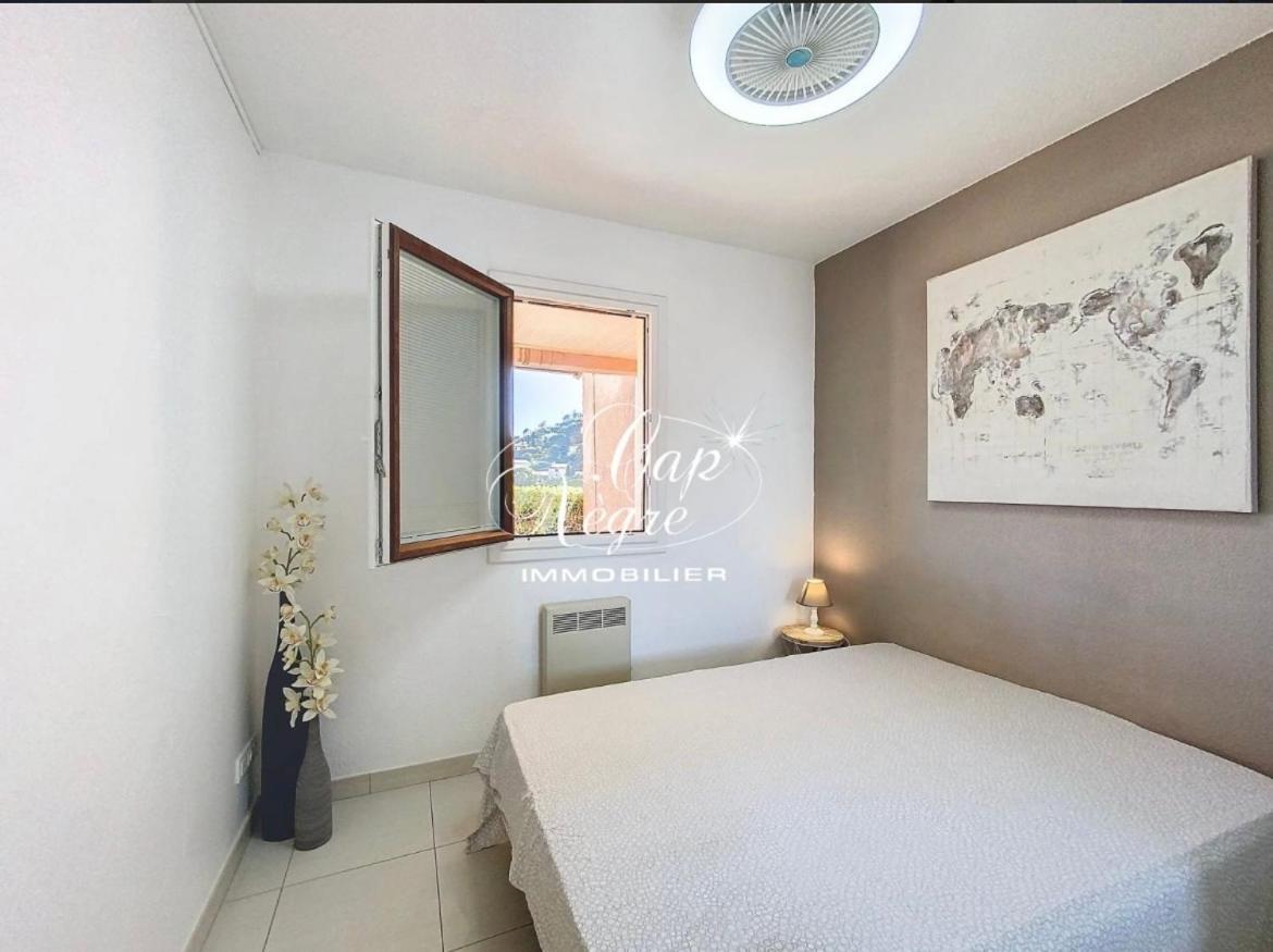 Apartament Terrasse De 30M2 Vue Mer Panoramique 1 Chambre Cavalaire-sur-Mer Zewnętrze zdjęcie