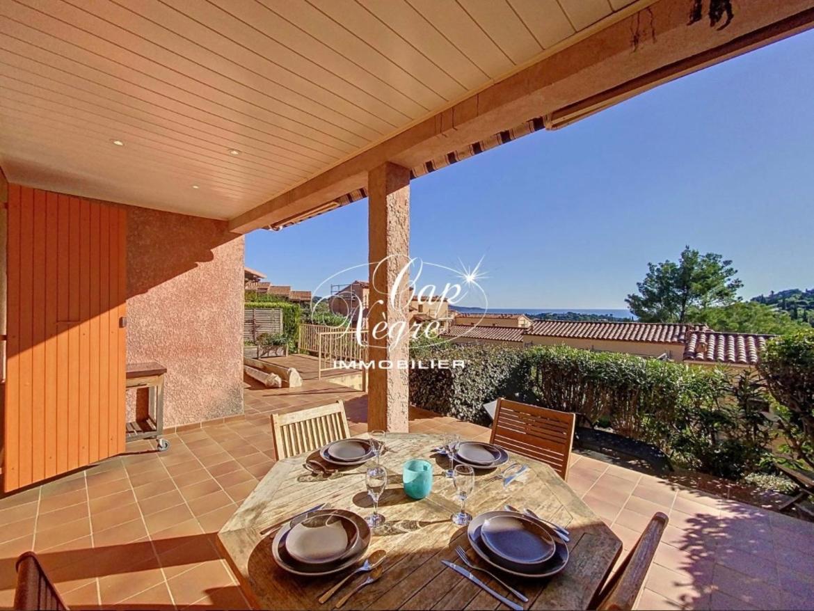 Apartament Terrasse De 30M2 Vue Mer Panoramique 1 Chambre Cavalaire-sur-Mer Zewnętrze zdjęcie